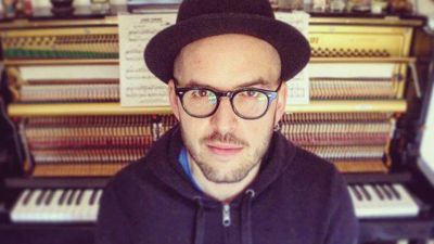 Simoni, vi racconto l’Italia che ha ancora voglia di cambiare. Senza urlare e con la poesia