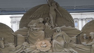 IL PERSONAGGIO DEL PRESEPIO/7 L'angelo che canta il Natale, ma anche la gioia e l'armonia