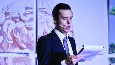 A tu x YOUng. Emanuele Ajello conquista i social con il format iLove