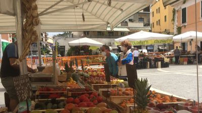 A Roma riaprono i mercati e i cittadini si fidano