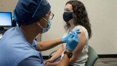 Vaccino e giovani: più speranza che preoccupazioni