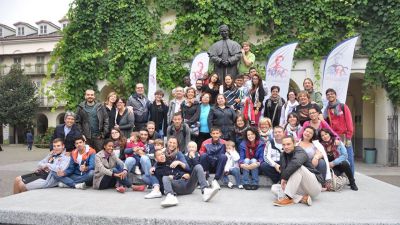 Martina accolta tra le braccia di una nuova famiglia: «Piansi tanto, avevo trovato dei fratelli...»